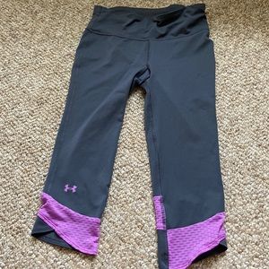 Under Armour Cropped Leggings